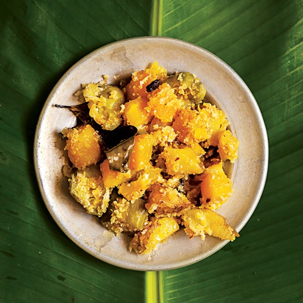 Mixed vegetable coconut curry (Ghanta tarkari)