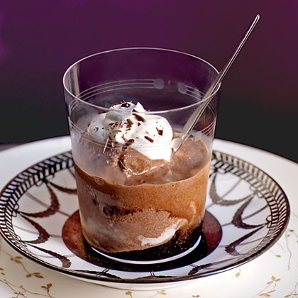 Mocha affogato with vanilla cream