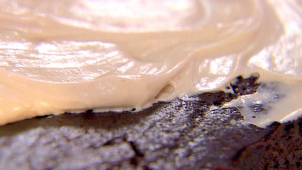 Mocha cake with mocha cream cheese frosting
