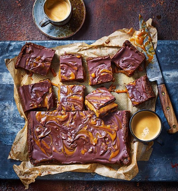 Mocha caramel crunch squares