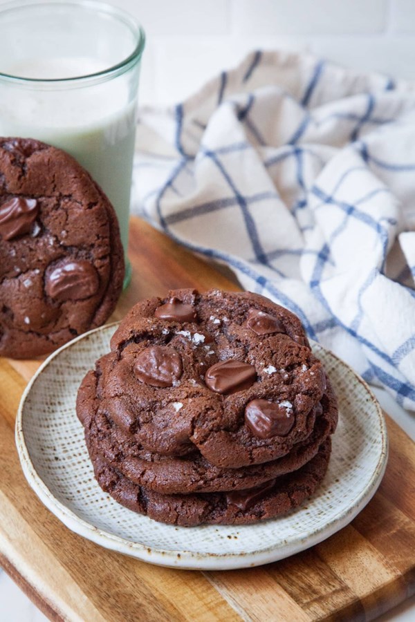Mocha chocolate chip cookies