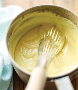 Modern vanilla pastry cream