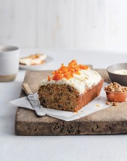 Moist carrot cake