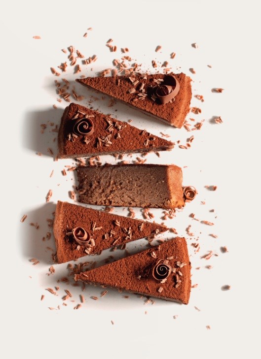 Moist chestnut and chocolate cake (Dolce morbido di castagne e cioccolato)