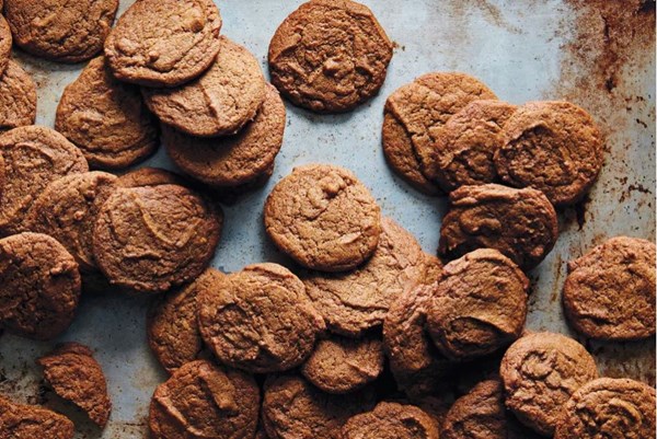 Molasses cookies [The Silver Palate]