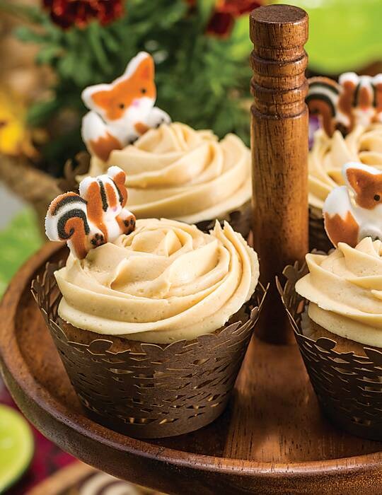 Molasses frosting