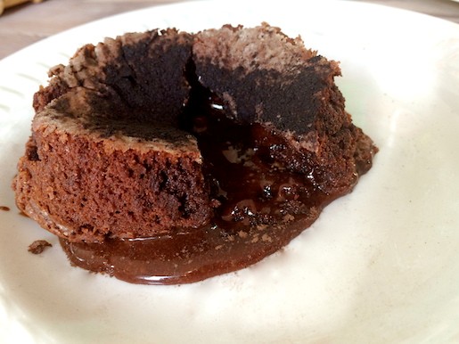 Molten chocolate cake