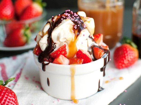 Molten chocolate cake