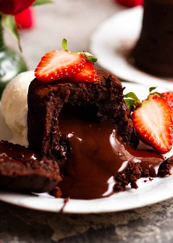 Molten chocolate cakes – with real chocolate centres