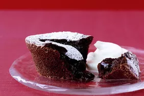 Molten chocolate cakes