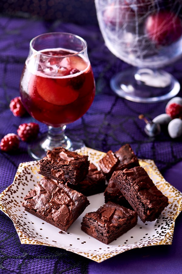 Molten midnight brownies