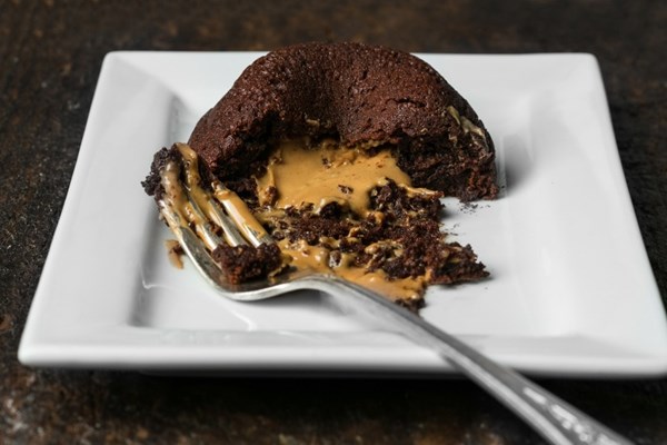 Molten peanut butter chocolate cakes