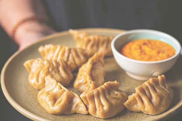 Momos 