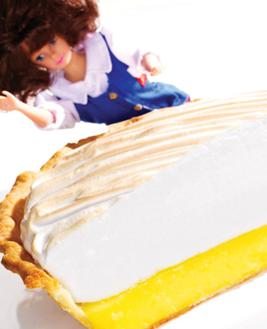 Mom's mile-high lemon meringue pie