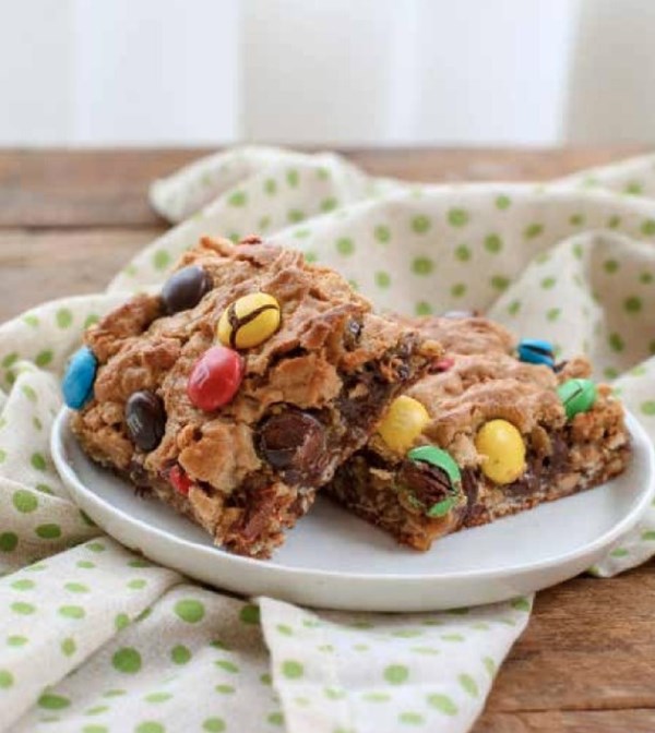 Monster cookie bars