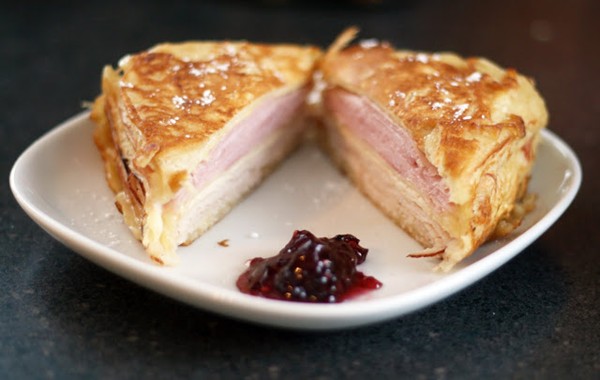Monte Cristo sandwiches