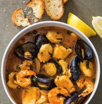 Monterey Bay cioppino