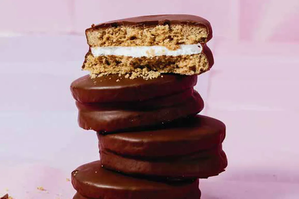 Moon pies