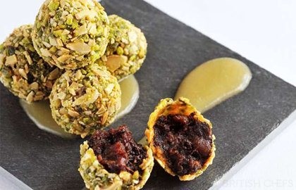 Morcilla and pistachio croquette with apple purée