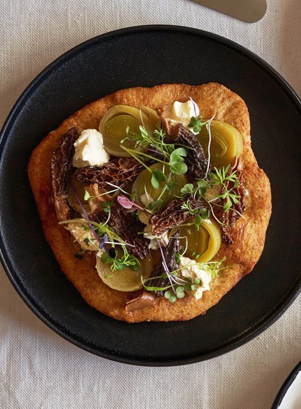 Morel & leek with mascarpone pizza fritta