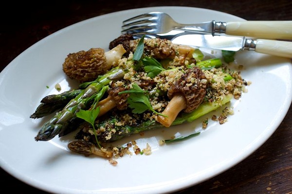 Morels and asparagus
