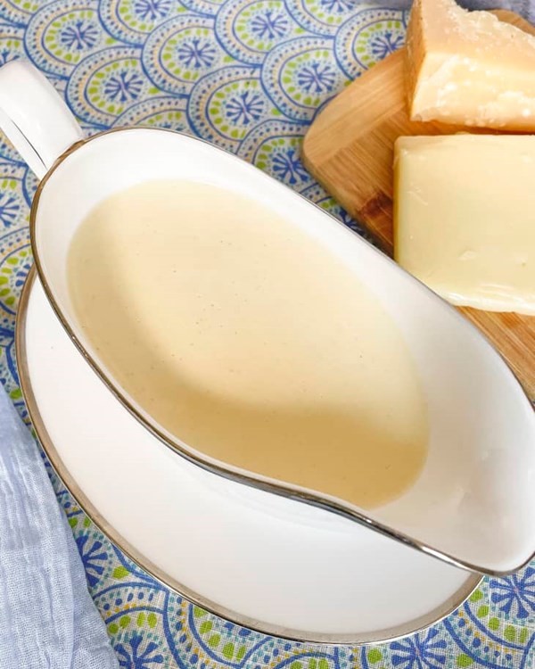 Mornay sauce recipe (French cheese sauce) 