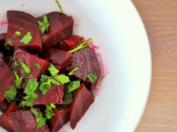 Moroccan beet salad with cinnamon