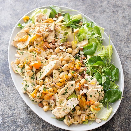 Moroccan chicken salad with apricots and almonds