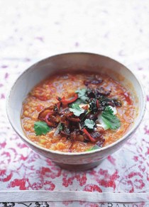 Moroccan lentil soup with yogurt and chilli-fried onions