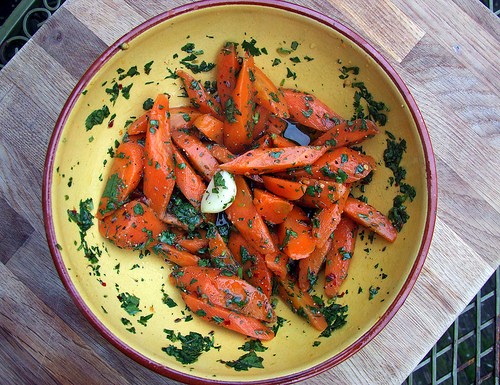 Moroccan-style carrot salad