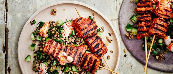Moroccan tuna kebabs with herb and lemon grains