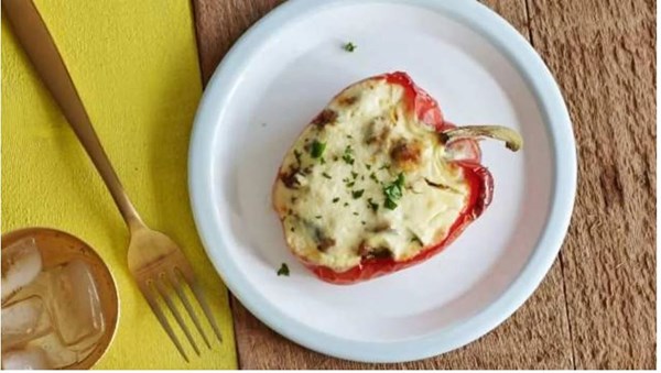 Moussaka-style stuffed capsicums