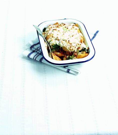 Moussaka-style vegetable pasta