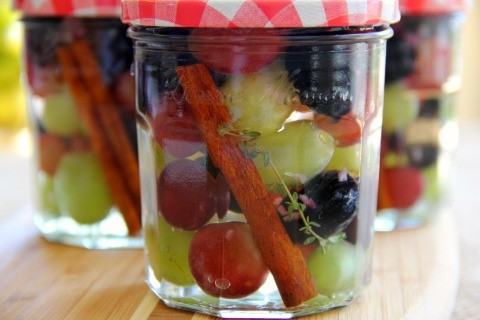 Mrs. Plagemann's savory grapes