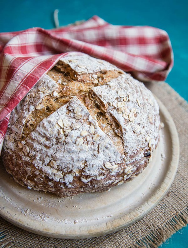 Muesli sourdough loaf