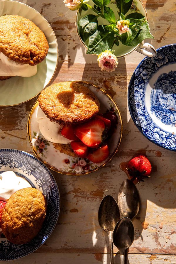 Muffin top strawberry shortcakes