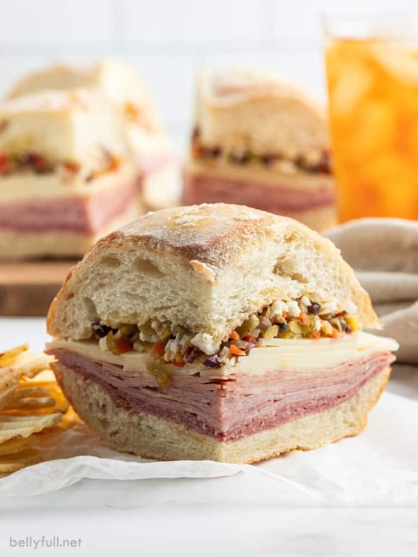 Muffuletta sandwich