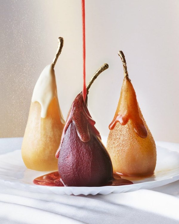Mulled red wine poached pears