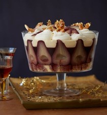 Mulled wine pear trifle