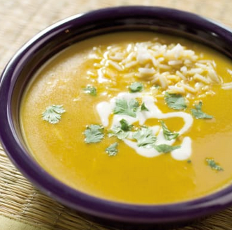 Mulligatawny soup with chicken
