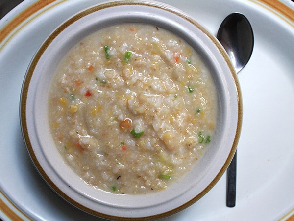 Multi-grain congee (Chinese rice porridge)