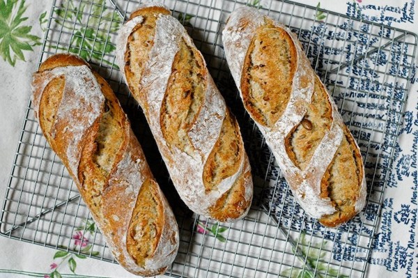 Multigrain starter bread