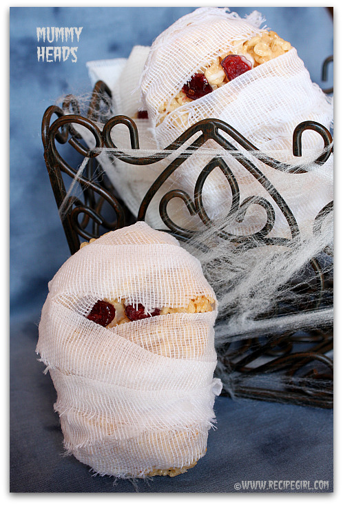 Mummy heads