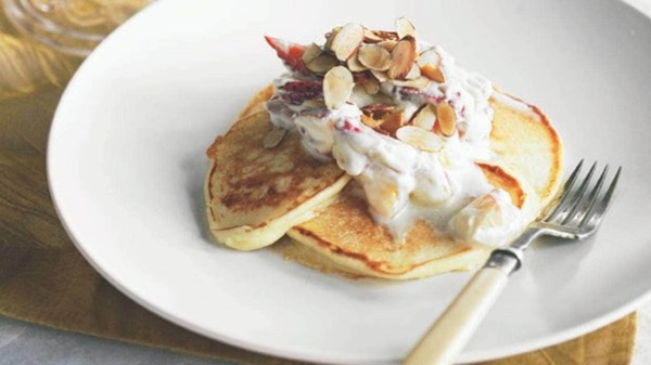 Mum's yoghurt pancakes