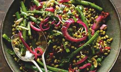 Mung and haricots verts