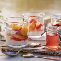 Muscat & vanilla poached peaches