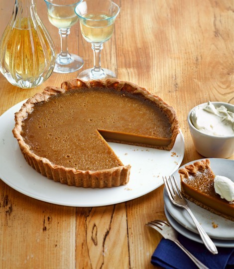 Muscovado tart with mascarpone