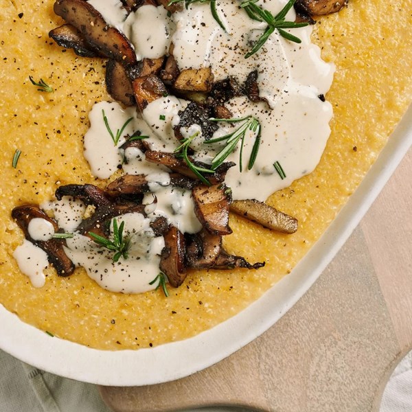 Mushroom & apple polenta