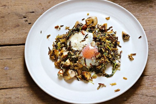 Mushroom and black rice 'chachouka'