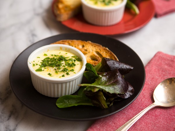 Mushroom and gruyère eggs en cocotte